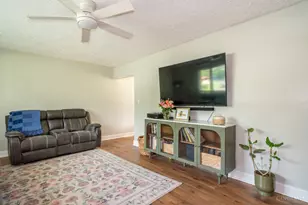 605 Mercury Dr, Union Township, OH 45244 - Photo 4