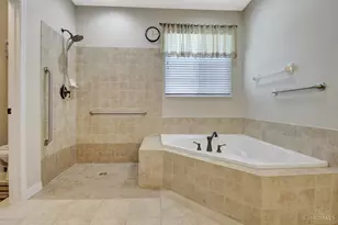 630 E Brooke Dr, Monroe, OH 45050 - Photo 10