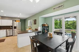 1570 Blueorchard Dr, Cincinnati, OH 45230 - Photo 12