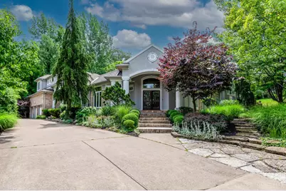 3 Cloister Court, Cincinnati, OH 45208 - Photo 2