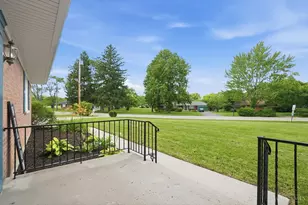 4176 Roman Dr, Dayton, OH 45415 - Photo 4