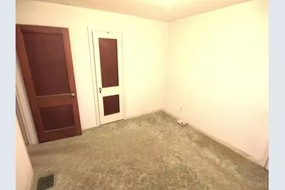 1646 Quebec Road, Cincinnati, OH 45205 - Photo 16