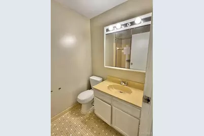 6784 Harrison Avenue #102, Cincinnati, OH 45247 - Photo 16