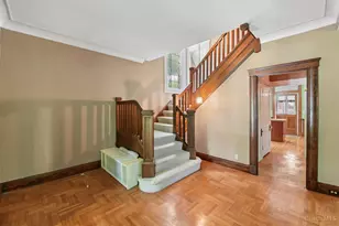 3546 Epworth Ave, Cincinnati, OH 45211 - Photo 8