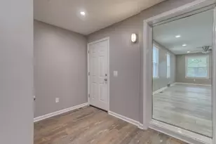 3319 Cavanaugh Ave, Cincinnati, OH 45211 - Photo 6
