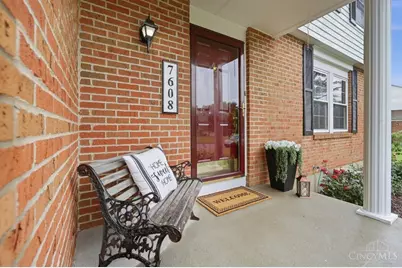 7608 Devonwood Drive, West Chester, OH 45069 - Photo 8