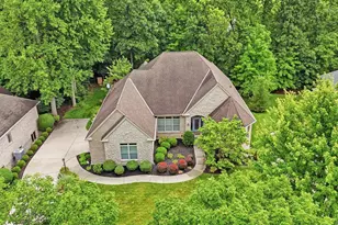 5434 Grand Legacy Dr, Hamilton Township, OH 45039 - Photo 2