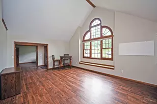 8405 Todd Creek Cir, West Chester, OH 45069 - Photo 10