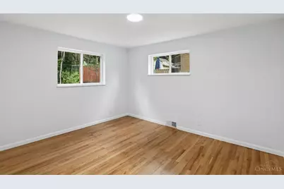4136 Pleasure Drive, Cincinnati, OH 45205 - Photo 18