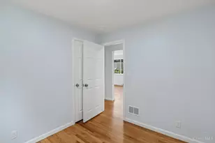 4136 Pleasure Dr, Cincinnati, OH 45205 - Photo 12
