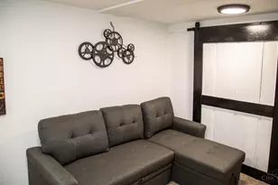 512 Fairbanks Ave, Cincinnati, OH 45205 - Photo 38