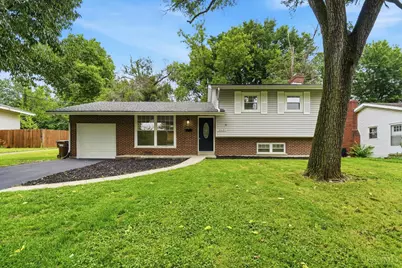 10686 Chelmsford Road, Cincinnati, OH 45240 - Photo 1