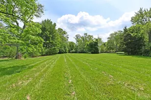 6900 Drake Rd, Indian Hill, OH 45243 - Photo 32