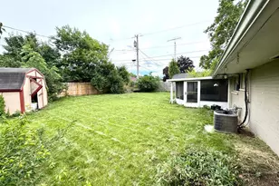 3918 Cordell Dr, Kettering, OH 45439 - Photo 14