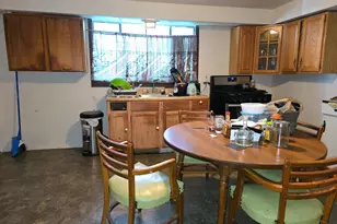 1001 Byrd Ave, Lincoln Heights, OH 45215 - Photo 4