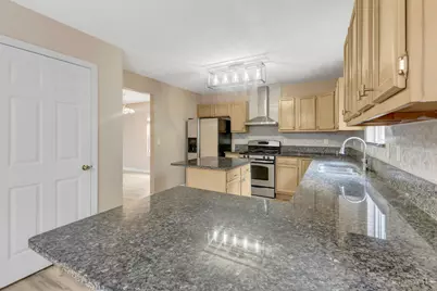 8017 Birchwood Court, Deerfield Township, OH 45040 - Photo 12