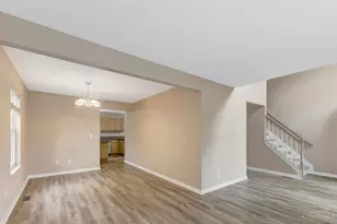 8017 Birchwood Ct, Deerfield Township, OH 45040 - Photo 4