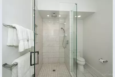1203 Vine Street #B, Cincinnati, OH 45202 - Photo 30