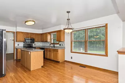 1806 Chapel Woods, Batavia Township, OH 45103 - Photo 6