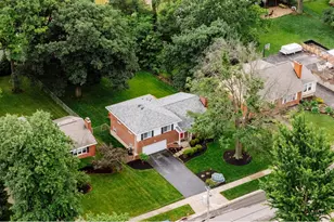 7934 Frolic Dr, Sycamore Township, OH 45236 - Photo 2