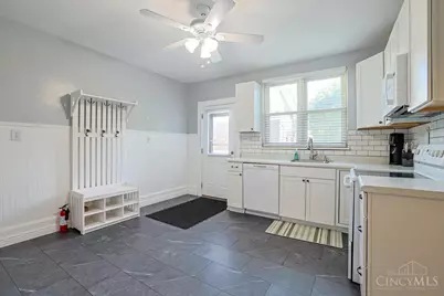 3247 Autumn Lane, Green Township, OH 45239 - Photo 16