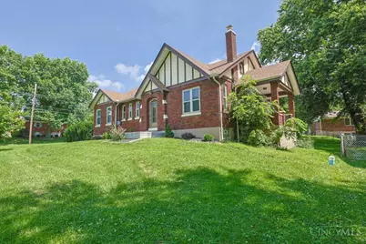 3247 Autumn Lane, Green Township, OH 45239 - Photo 2