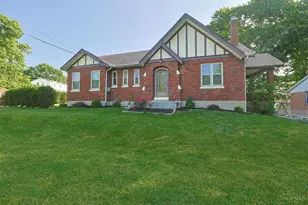 3247 Autumn Ln, Green Township, OH 45239 - Photo 1