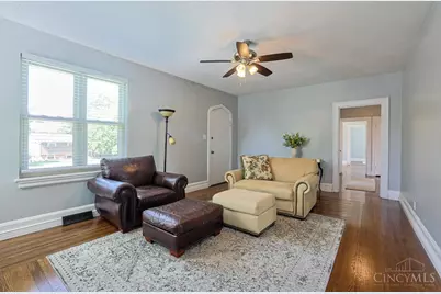 3247 Autumn Lane, Green Township, OH 45239 - Photo 8