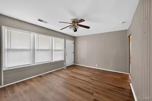 1739 Monterey Ct, Cincinnati, OH 45223 - Photo 8