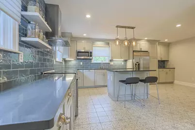 1242 Garden Circle, Wyoming, OH 45215 - Photo 18