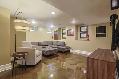 1242 Garden Circle, Wyoming, OH 45215 - Photo 38