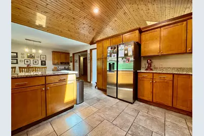 5303 Laurelridge Lane, Green Township, OH 45247 - Photo 10