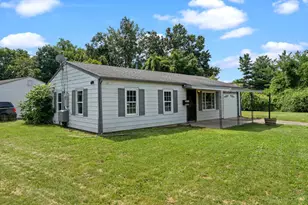 9646 Stadia Dr, Colerain Township, OH 45251 - Photo 4