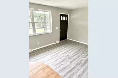 3199 Mary Jane Drive, Green Township, OH 45211 - Photo 10