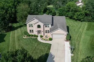 6740 Liberty Farms Ct, Liberty Township, OH 45011 - Photo 2