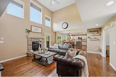 6740 Liberty Farms Court, Liberty Township, OH 45011 - Photo 14