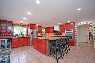 725 Greenville Ave, Glendale, OH 45246 - Photo 30