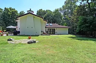 725 Greenville Ave, Glendale, OH 45246 - Photo 84
