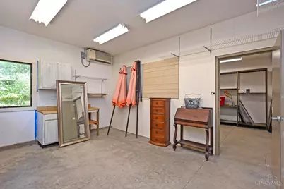 725 Greenville Avenue, Glendale, OH 45246 - Photo 74