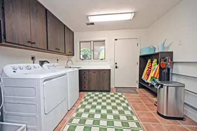 725 Greenville Avenue, Glendale, OH 45246 - Photo 46