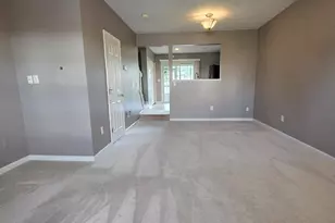 2405 Tarpon Bay Dr, Miamisburg, OH 45342 - Photo 2