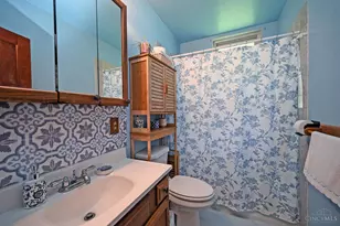 3915 Taft Ave, Cheviot, OH 45211 - Photo 20
