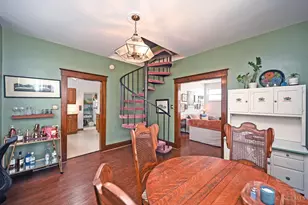 3915 Taft Ave, Cheviot, OH 45211 - Photo 12