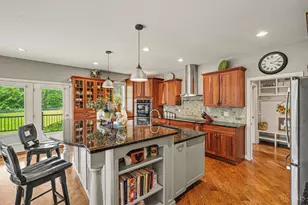 1707 Laurel Glen Ct, Hamilton Township, OH 45140 - Photo 10