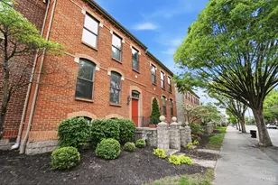 407 Elizabeth St, Cincinnati, OH 45203 - Photo 2
