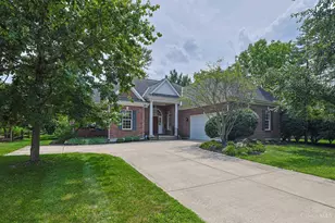 7919 Mitchell Farm Ln, Montgomery, OH 45242 - Photo 1