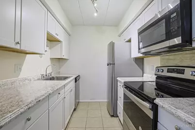 458 Grand Avenue #458-1, Cincinnati, OH 45205 - Photo 12