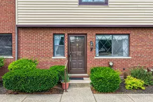 3313 N Bend Rd, Green Township, OH 45239 - Photo 2