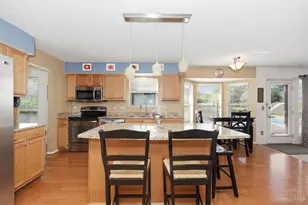 4554 Brittwood Cir, Union Township, OH 45103 - Photo 10
