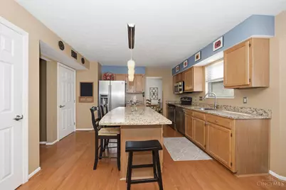 4554 Brittwood Circle, Union Township, OH 45103 - Photo 8